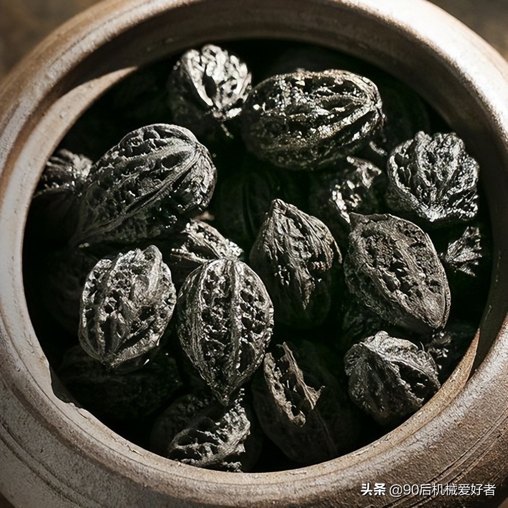 烧烤用实心炭好还是空心炭好,烧烤的时候碳要烧到什么程度