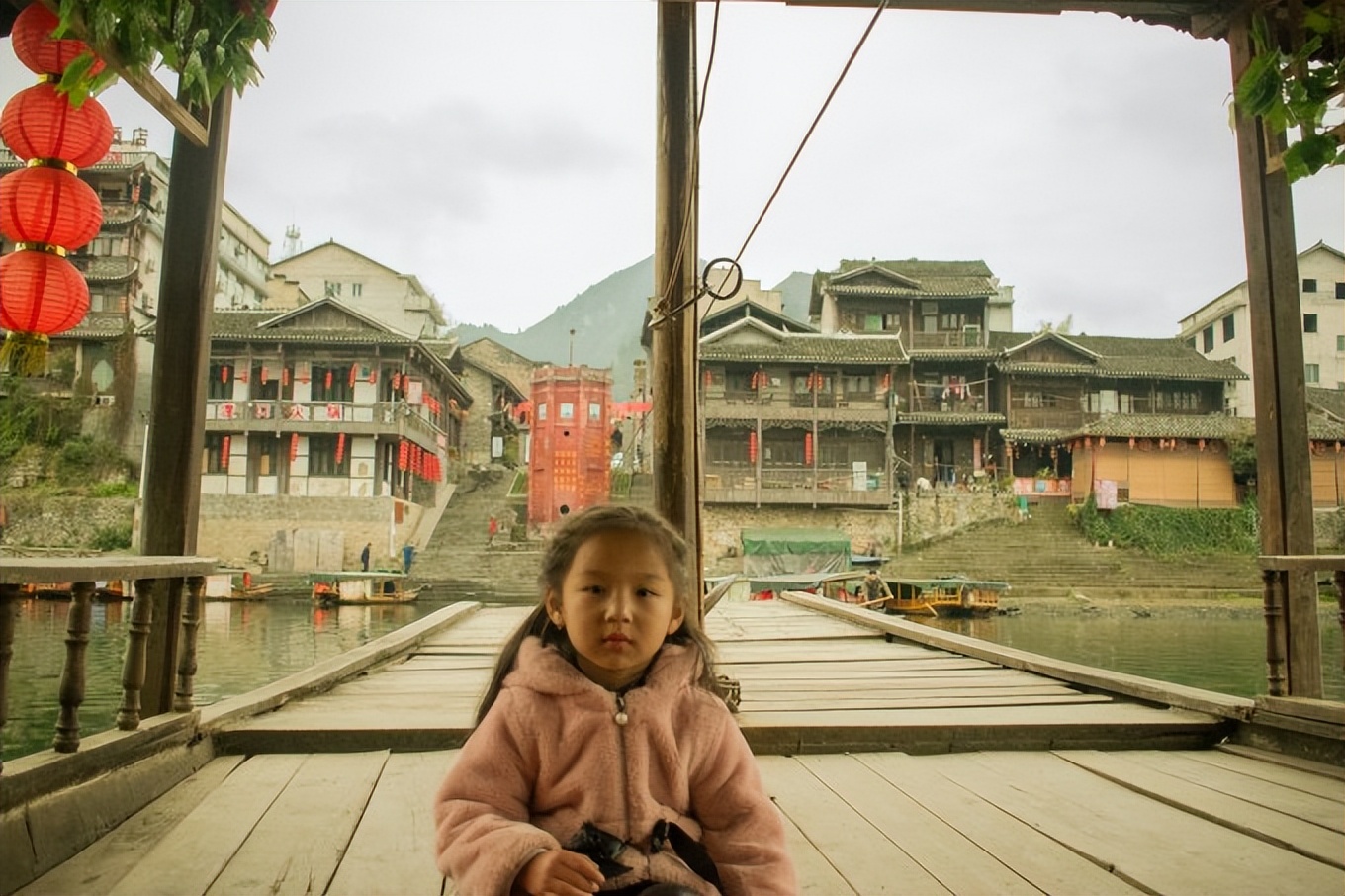 凤凰湘西看古城,湘西游之凤凰古城