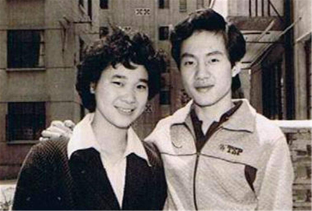 60岁倪夏莲淘汰19岁国乒新星,倪夏莲被米特兰姆逆转