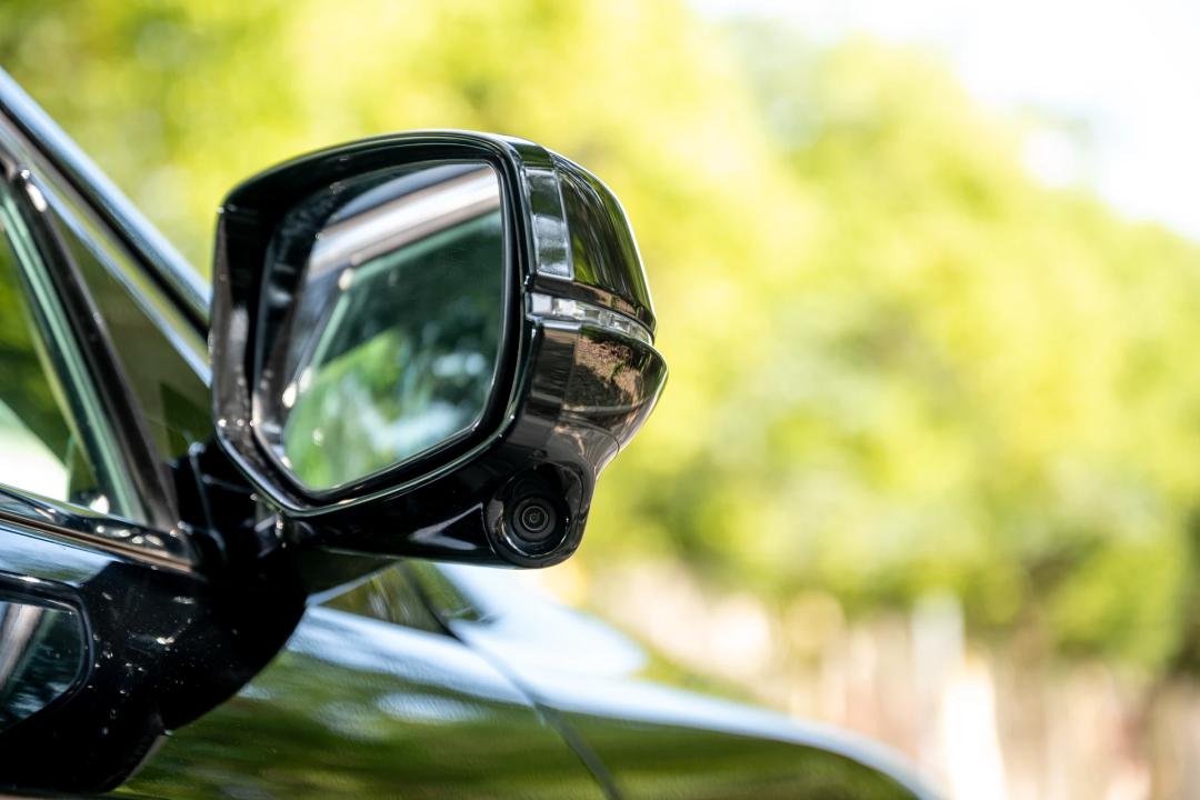 买高配家用车，送V6发动机——9代雅阁3.0LVTI尊贵版