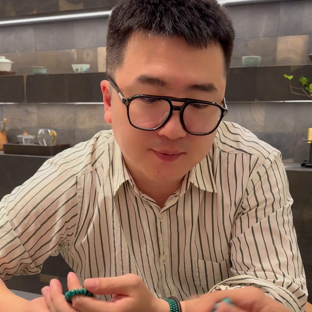 绿松石怎么辨别原矿,怎么鉴别绿松石的好坏呢