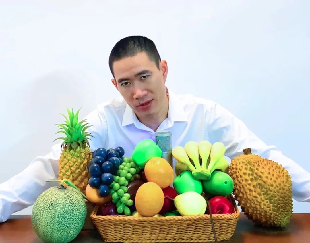 女人爱的男人是什么样的,放荡不羁的男人爱什么样的女人