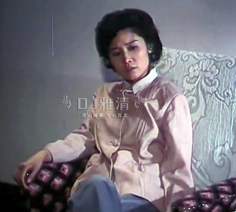 导演王潮歌的父亲是王蒙吗,导演王珈现任妻子