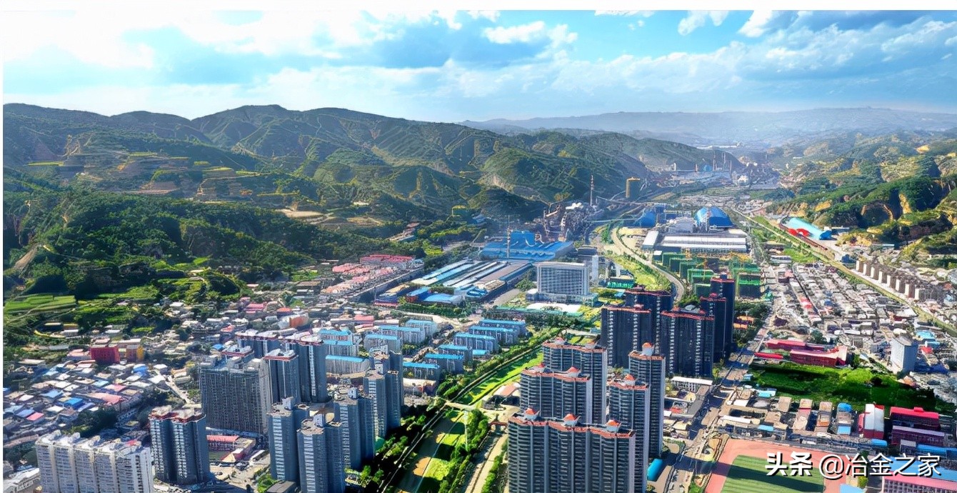 这家钢厂，职工1月份平均收入达9300元