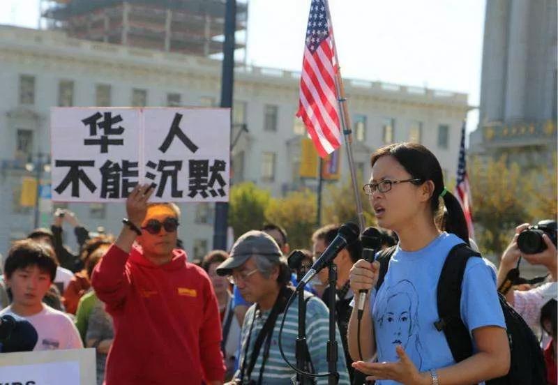 又来了一个外国空气都是香甜的,自由的,希望以后不要被打脸