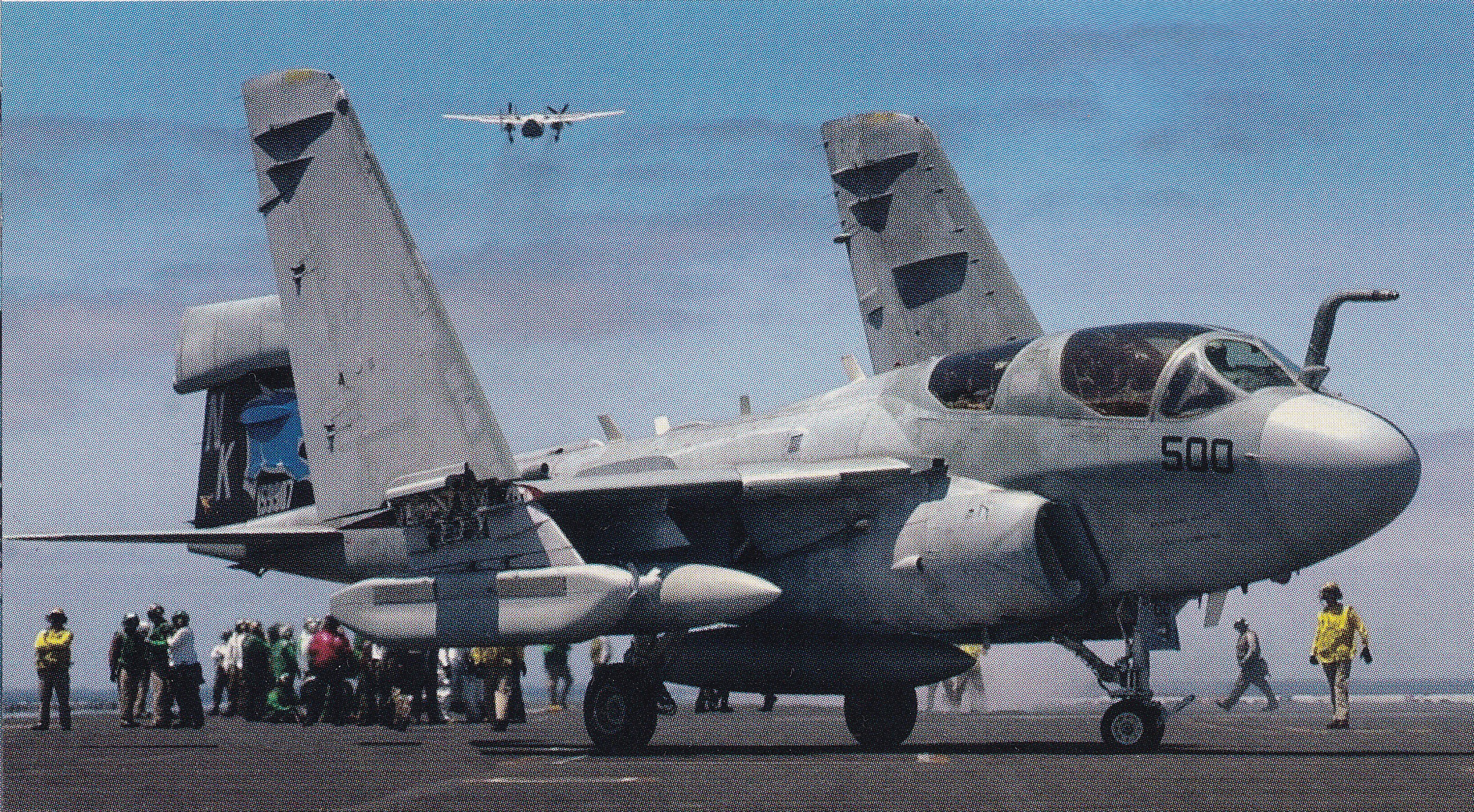 世界最强电子攻击机ea-18g咆哮者,美国空军ea-18g咆哮者攻击机