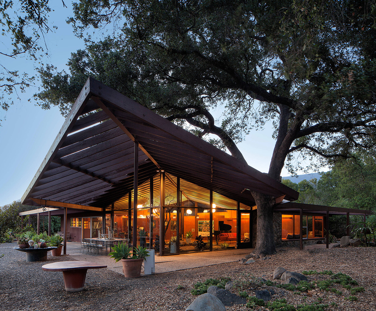 具有美感与设计感房屋,房屋中世纪风格