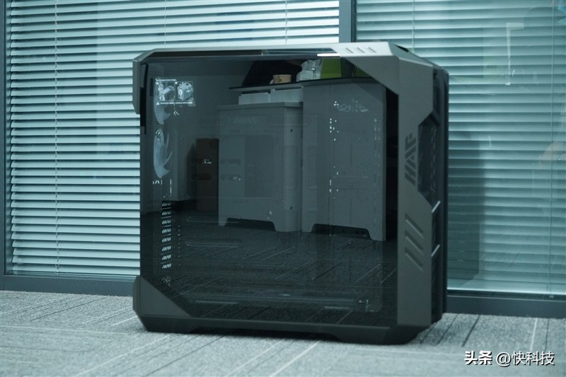 酷冷至尊HAF700装机视频,酷冷至尊haf700evo装480水冷