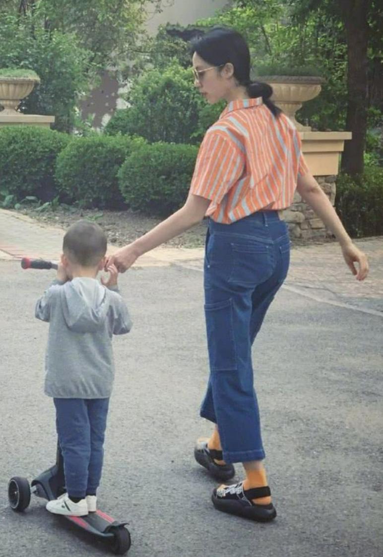 孙莉秀舞姿,孙莉舞姿