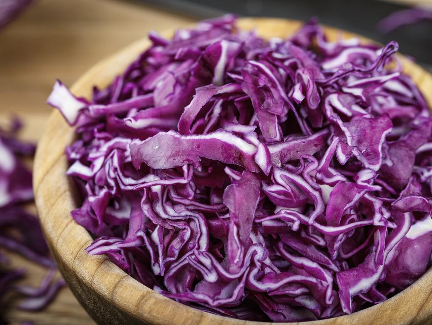 女人适合吃的美容养颜保养品,40岁女人吃什么保养品可以抗衰老