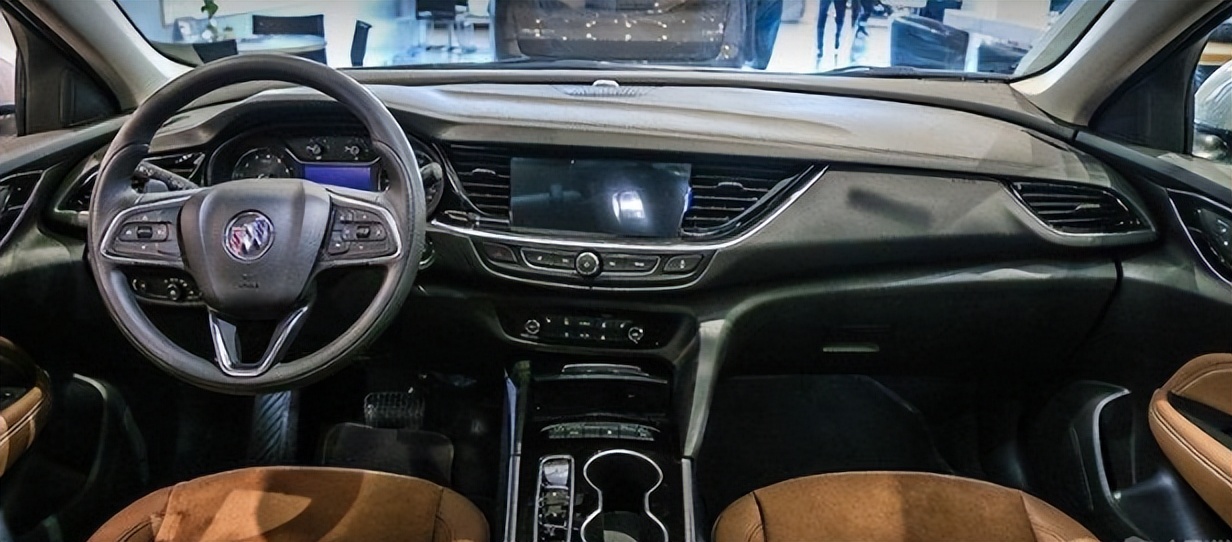 别克君威哪款性价比高家用,2024款别克君威2.0t纵享版测评