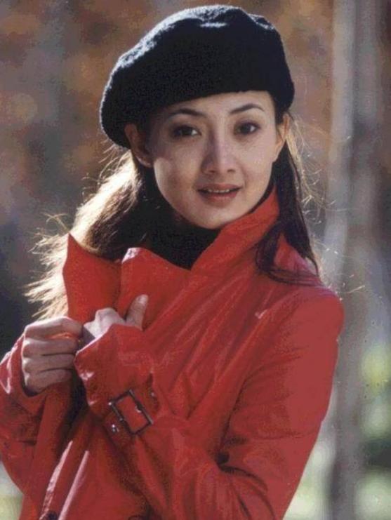 颧骨高的女人为什么瘦下来显老,颧骨高苹果肌凹陷的女人