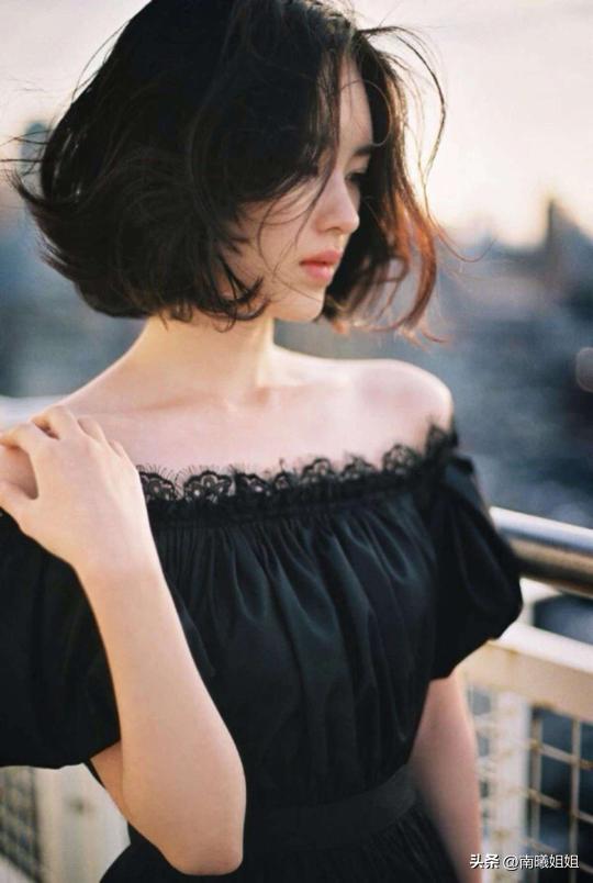 30-40岁洋气超短烫卷发减龄,适合50岁的减龄短羊毛卷发型