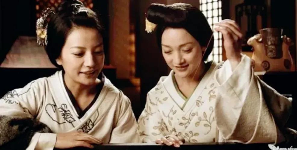 长着150的脸却有170的身高的女星,长得矮但是身材比例很好的女明星