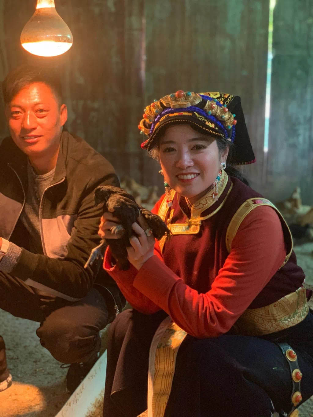 四川女孩嫁藏族小伙放弃百万年薪,四川女孩嫁甘肃农村视频