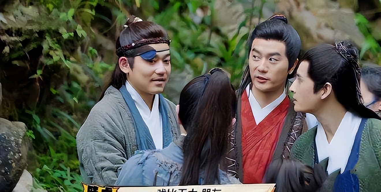 豆瓣评分9.6，全网热度20亿，再就业男团《快乐再出发》不够看