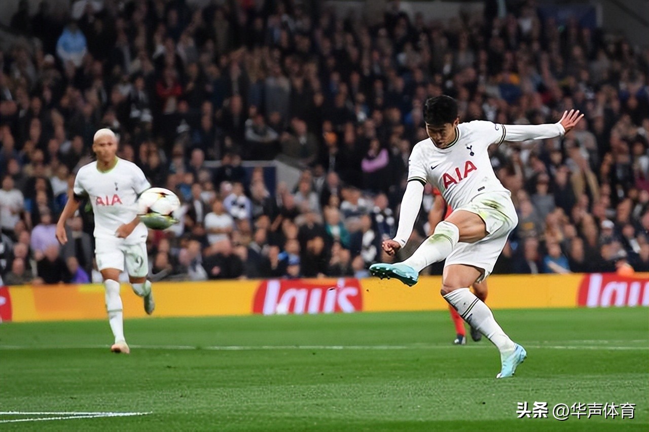 梅西封王c罗和莱万成为新双骄,c罗梅西莱万点球大战