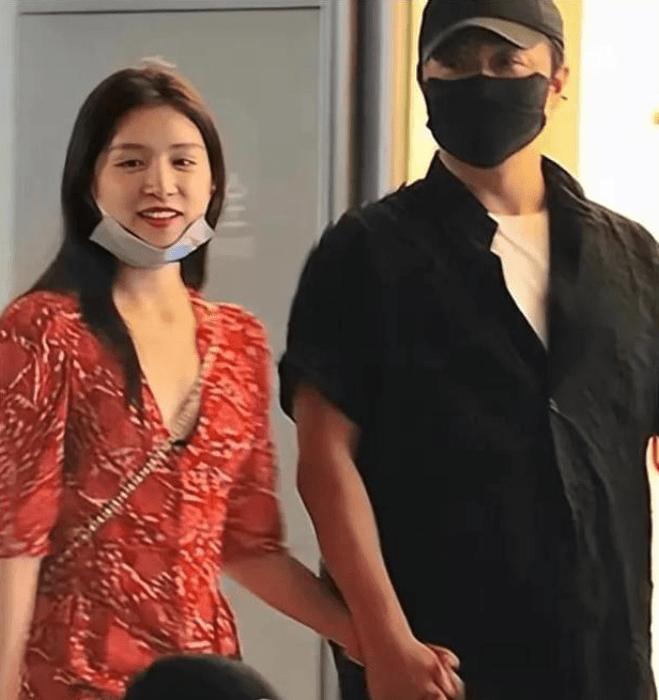 陈思诚逛夜店,陈思诚现身酒店视频