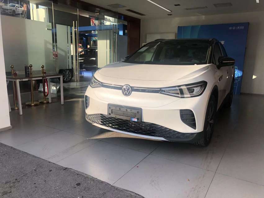 大众id.4crozz降价8万,大众id.4crozz自动驾驶