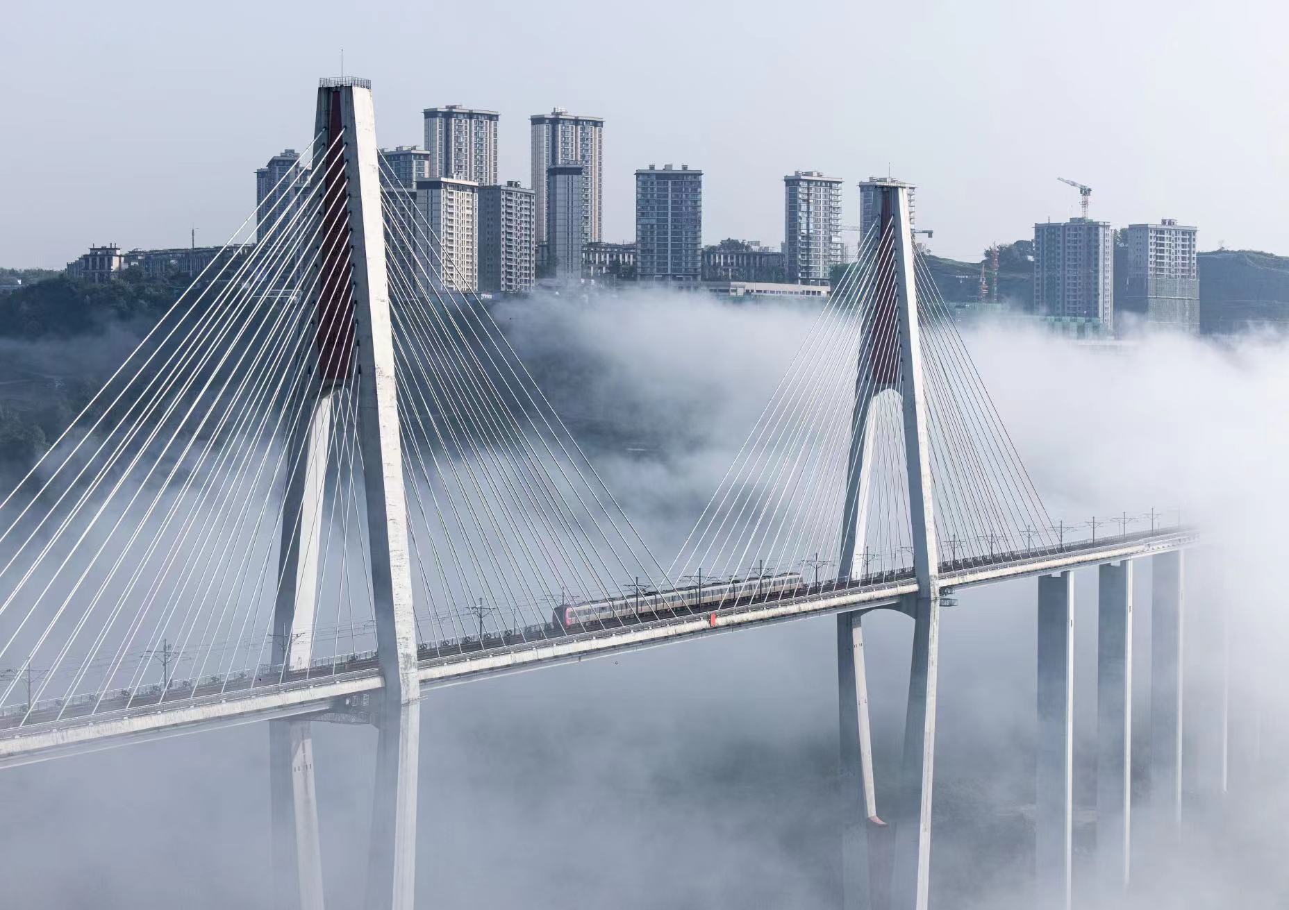 重庆城市轨道交通系统的发展历程,重庆轨道交通总里程突破500公里