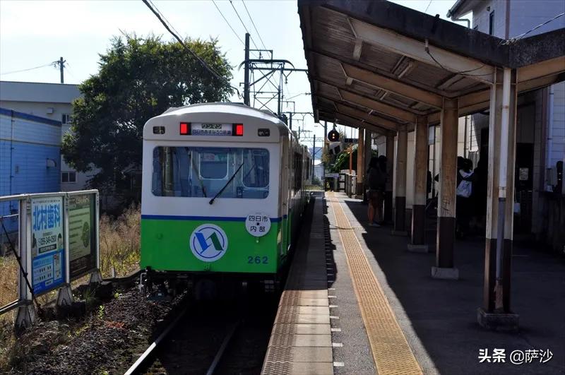 为什么各国铁路宽度不一样,不同国家的火车脱轨异事