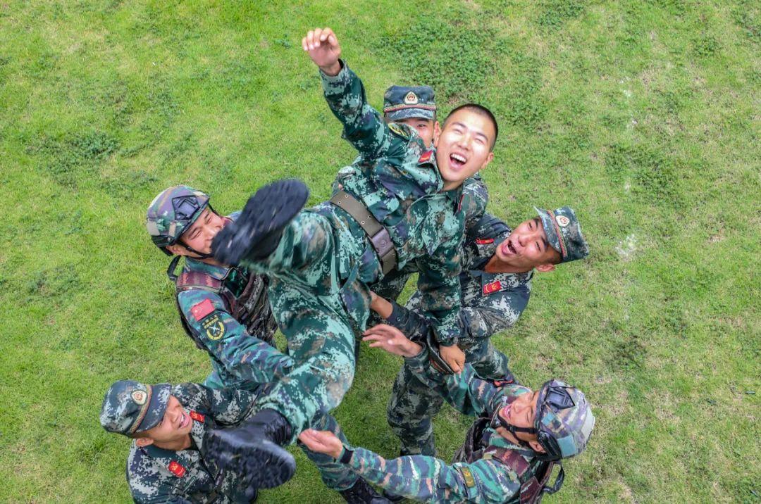 征兵报名后可以不去学校吗,征兵报名以后就可以不去实习了吗