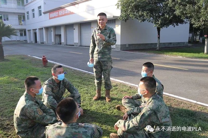 二十大进行时|信息通信部队和工程兵部队迅速掀起学习热潮