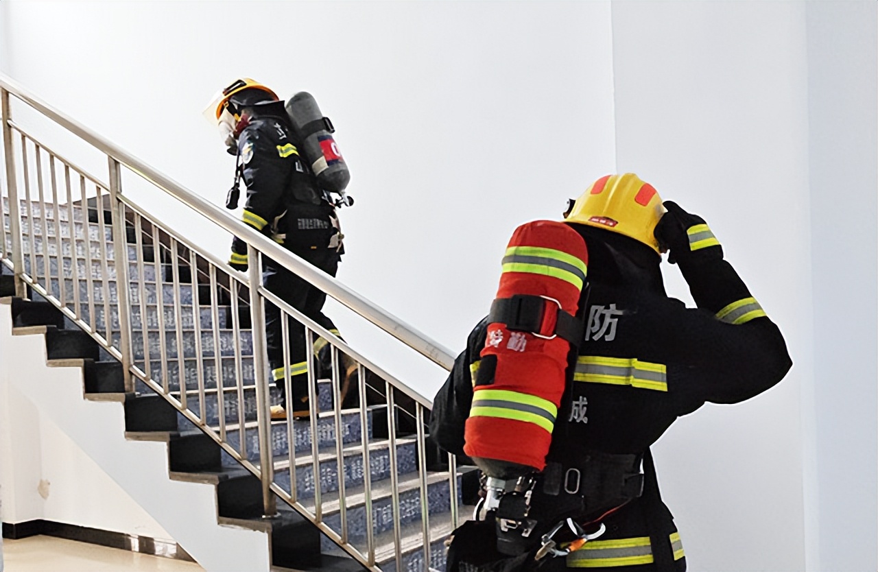 鸣警钟,筑防线|安国医院以实际行动深刻汲取“长峰”火灾教训