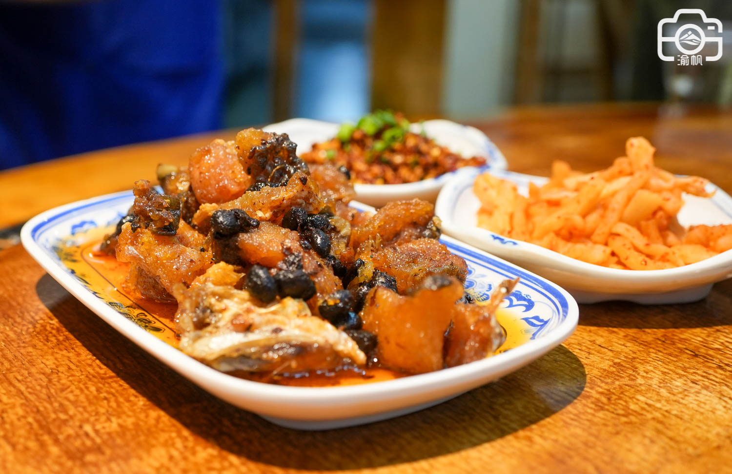 土家族的吊锅大餐，30几道菜随便吃、无限续，人均竟然只要30元