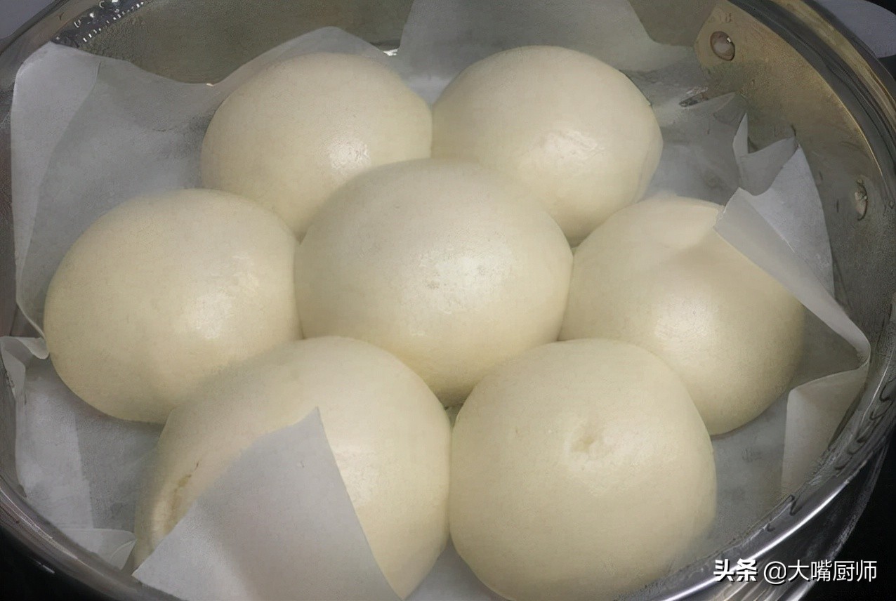蒸馒头2斤面多少酵母粉怎么发面,蒸馒头一斤面粉的配料