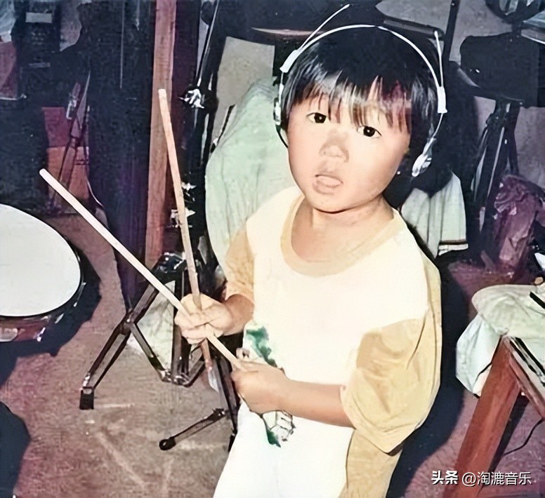 香港乐坛最后一位歌王,香港唯一不会唱歌的明星