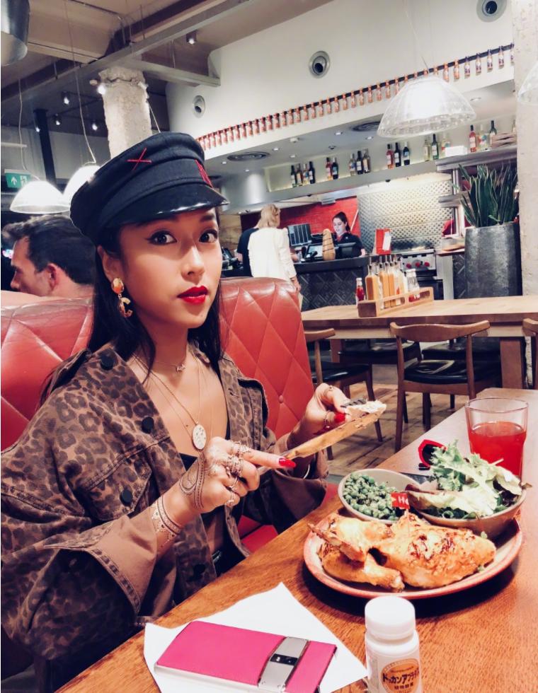 装穷插足他人婚姻,装穷和卖惨