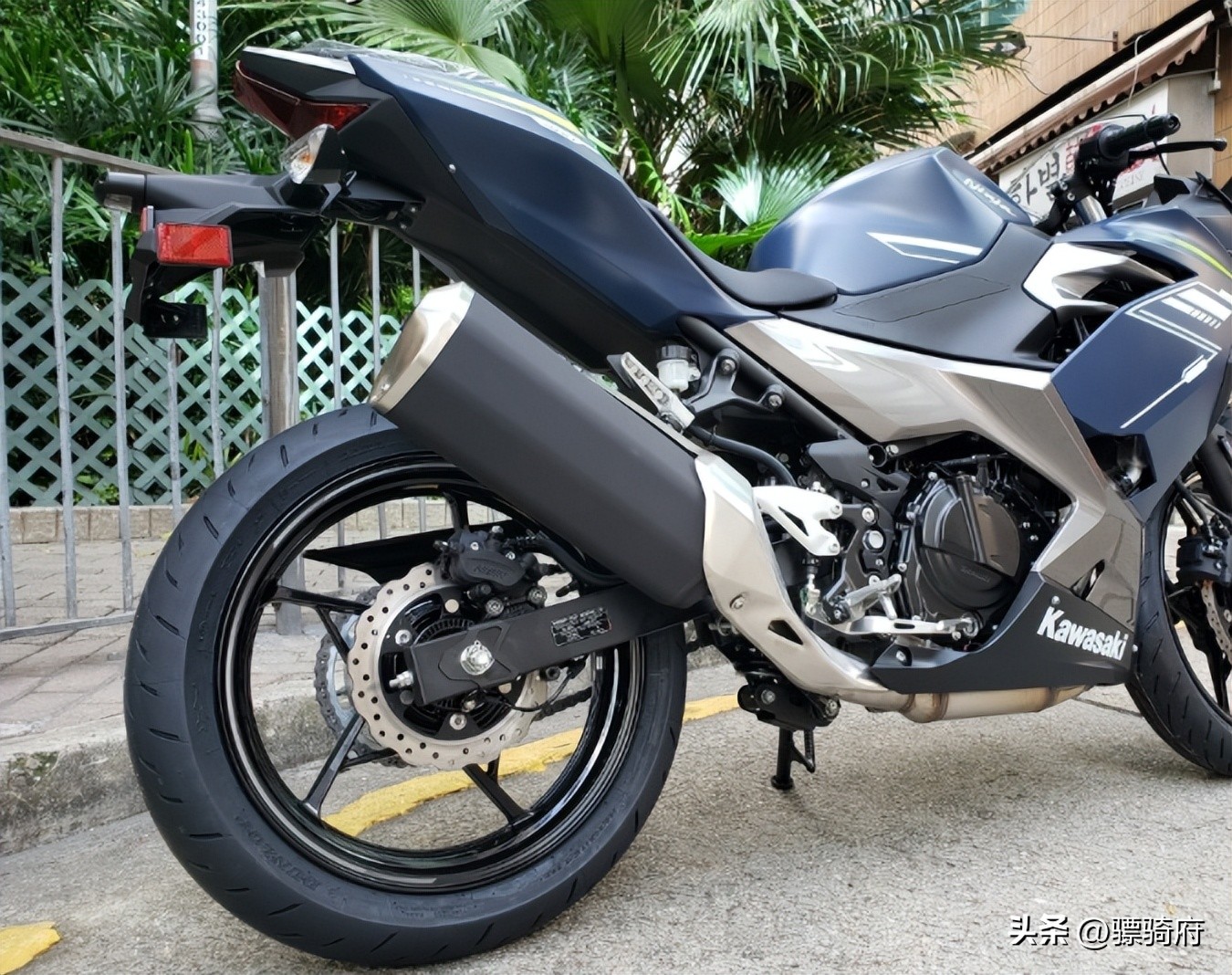 赛600和川崎忍者400该怎么选择,川崎400和赛科龙rc401哪个好