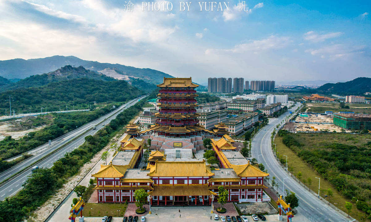 黄鹤楼和哪个楼是三大名楼,广东的黄鹤楼跟湖北不一样