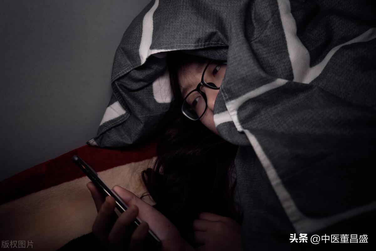 伤寒论失眠用什么方剂治疗,伤寒论中关于失眠的条文