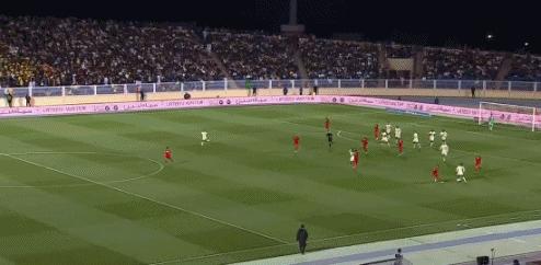 c罗再次上演英雄时刻,c罗重回老特拉福德帽子戏法