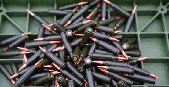 中国烟民一年要抽掉多少钱,中国烟民对军费贡献有多大