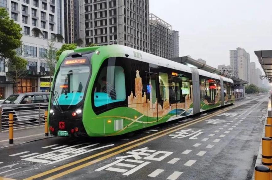 低运量胶轮有轨电车,电子导向胶轮系统什么原理