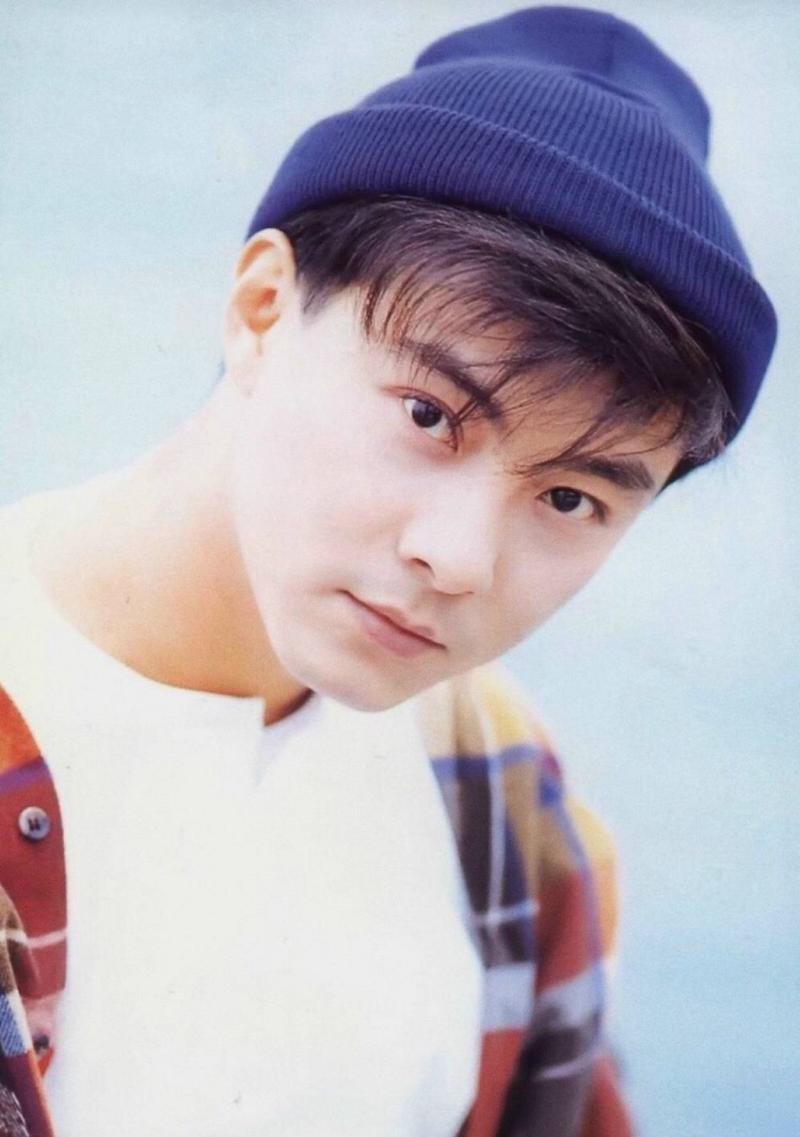 杨坤为什么在乐坛的地位这么高,杨坤为什么在乐坛的地位高