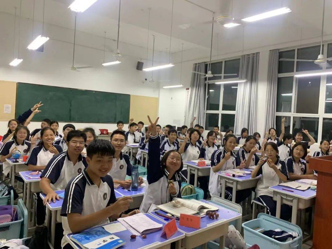 南阳市第六完全学校百日誓师大会,南阳扬帆起航