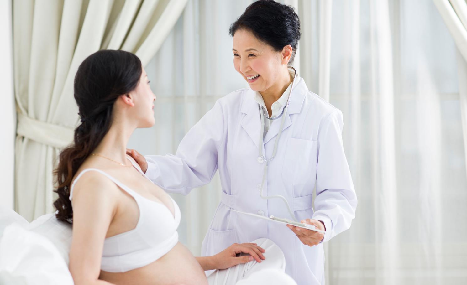 伟大妈妈生出9斤孩子，会阴却裂伤严重！妇产科医生：3招可预防