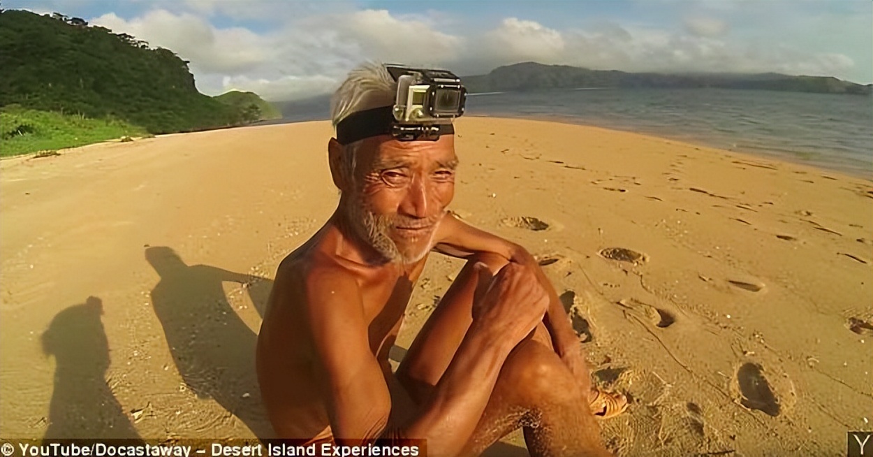 73岁日本大爷荒岛生活,日本老人裸居海岛