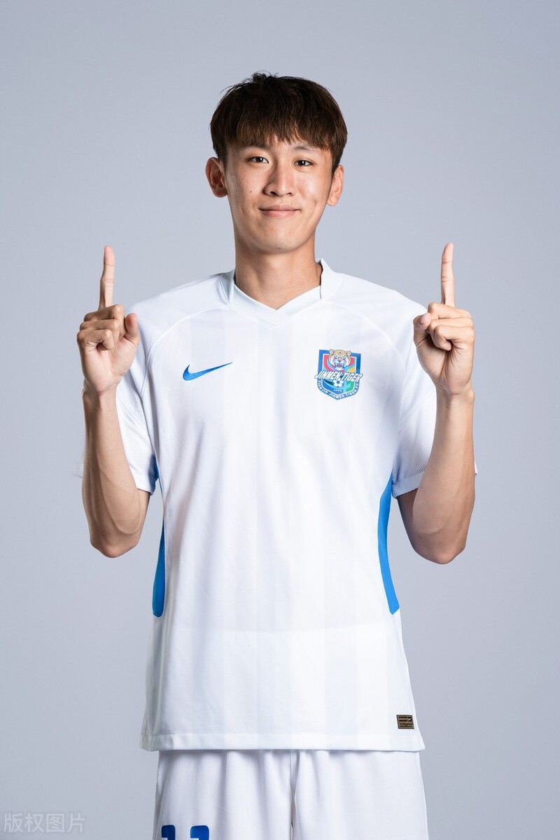 天津津门虎全家福英语版,天津全家福照片