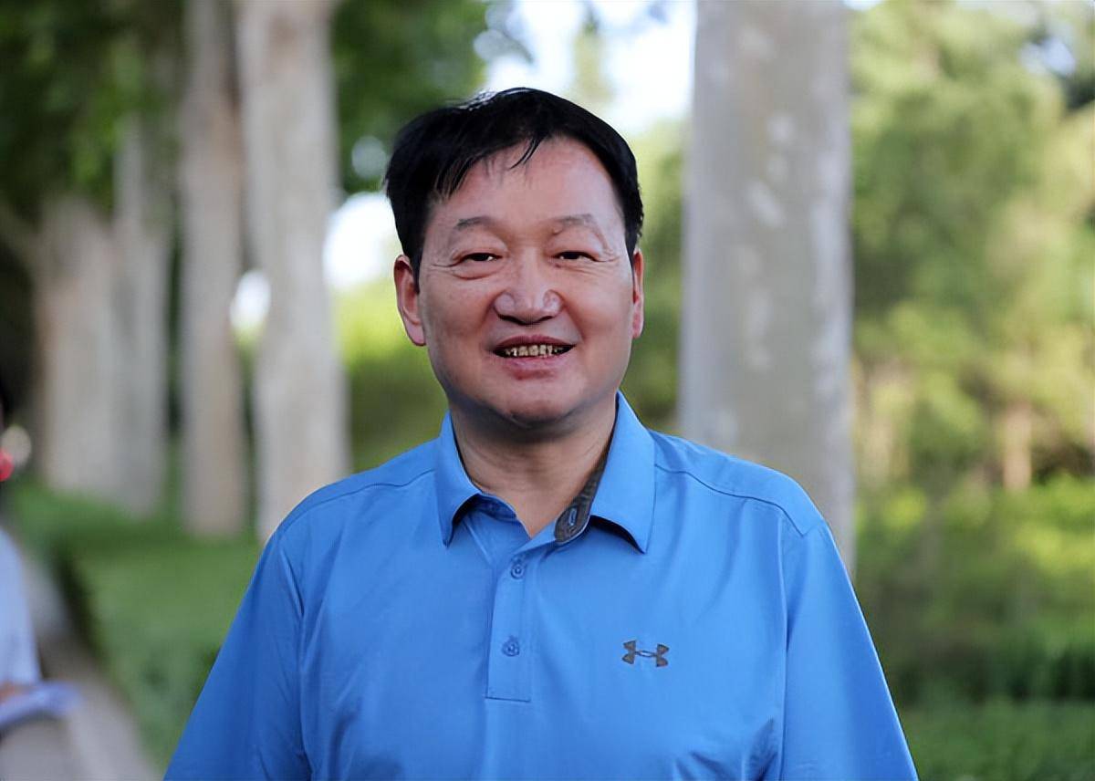 寮熷紵鎶婂僵绀奸挶鍊熺粰鍝ュ摜,寮熷紵鎶婄粨濠氱殑褰╃ぜ鍊熺粰鍝ュ摜鍏荤尓