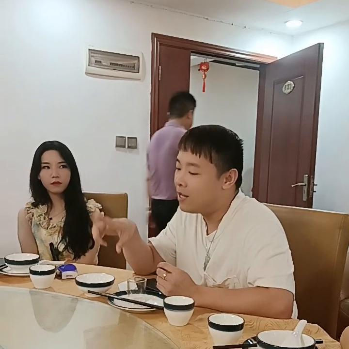 一个从0开始做到百万粉丝的服装人是如何做到的#和成天下