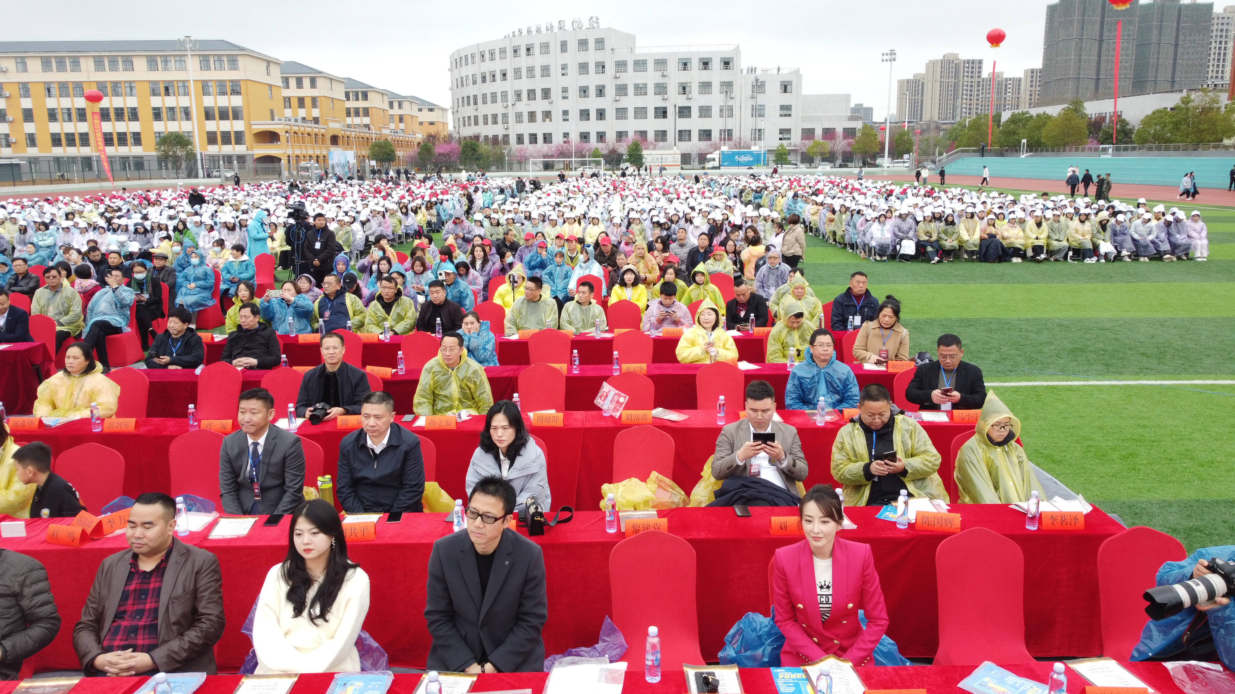 永不独行隆回现场直播,足球永不独行