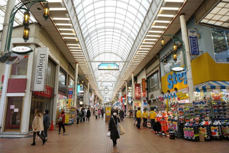 中国电商在美国打败实体店,中国电商被阿里打败了吗