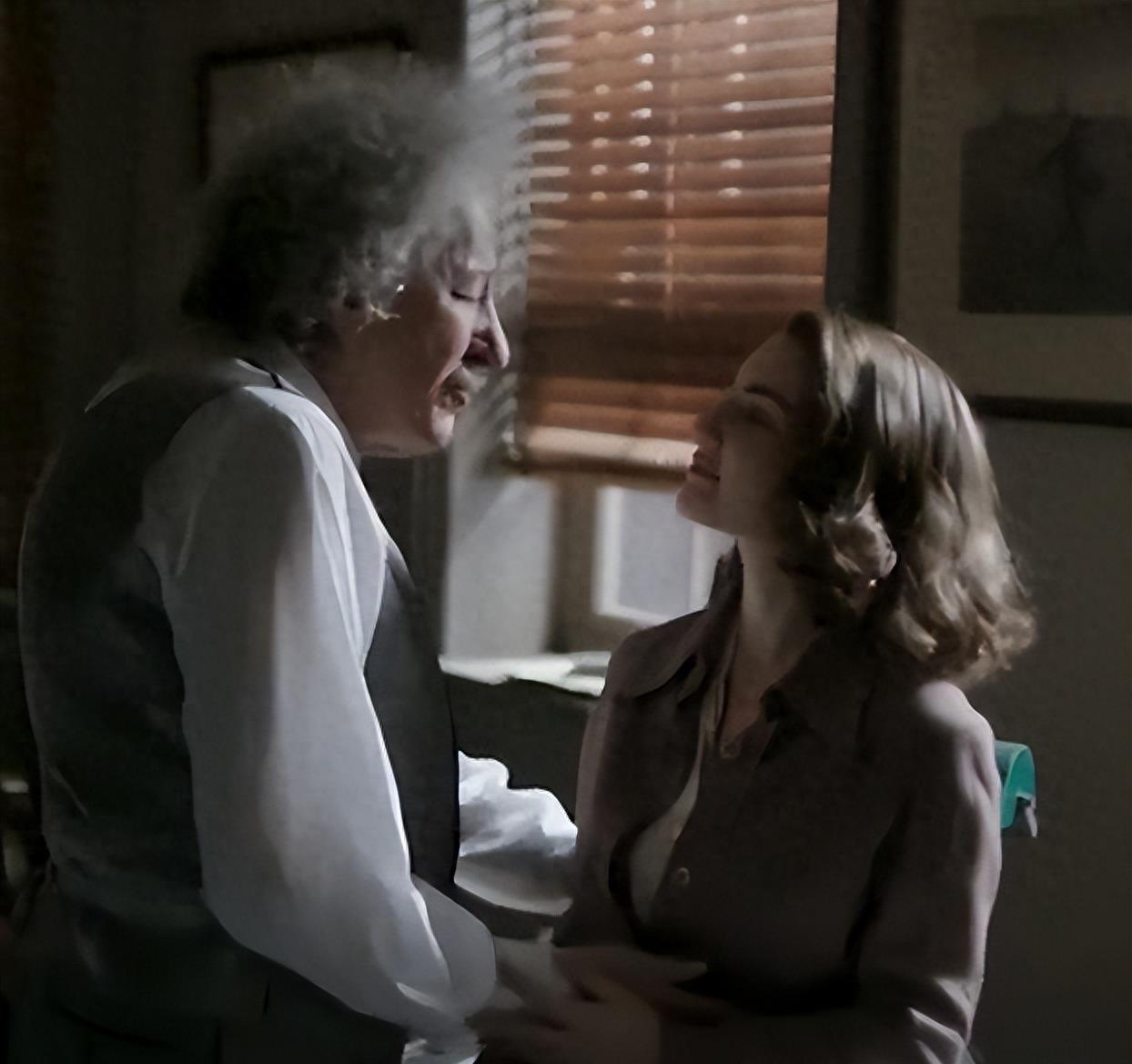 揭秘神秘女间谍,揭秘神奇女间谍