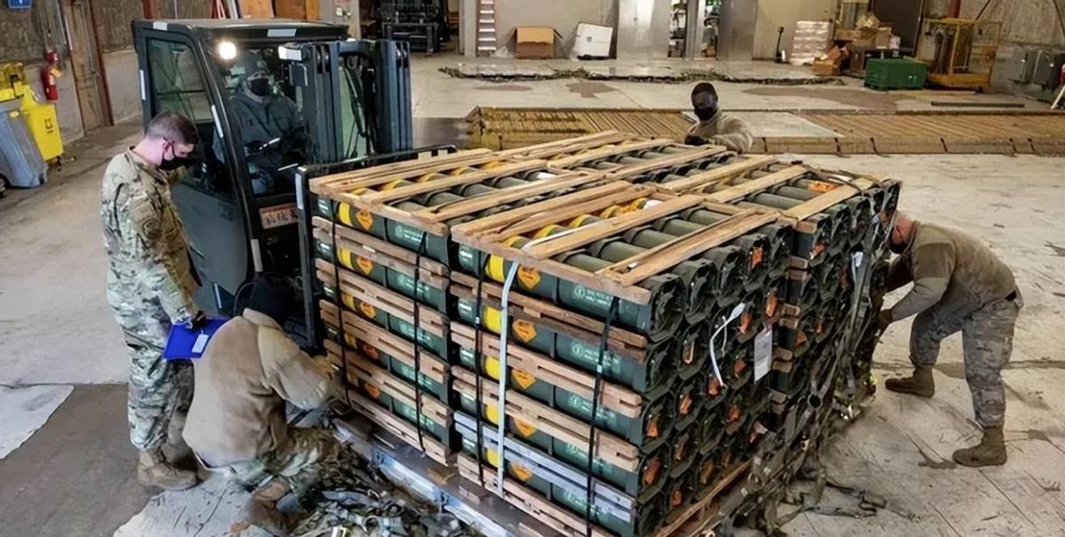 美国*器武**都给乌克兰，台湾怎么办？美智库：*药弹**不够在台海打一周