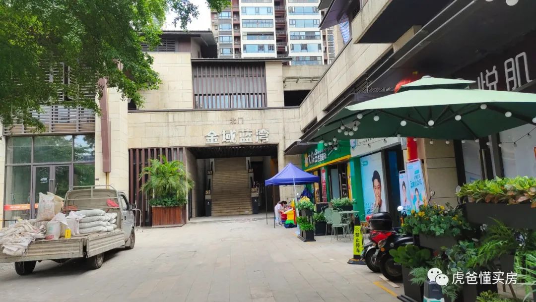 万科金域蓝湾南宁130平,南宁万科金域蓝湾是精装么